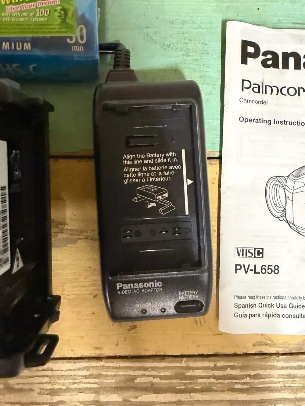 Panasonic Palmcorder PalmSight PV-L658 VHS-C Camcorder with AC Adapter & Manual